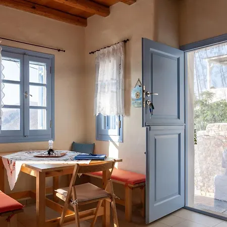 Nina, Dreamy Little Cycladic In Amorgos Ormos Aigialis